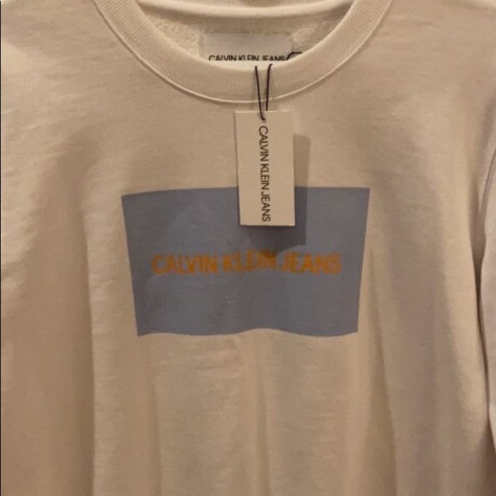 Calvin Klein sweatshirt